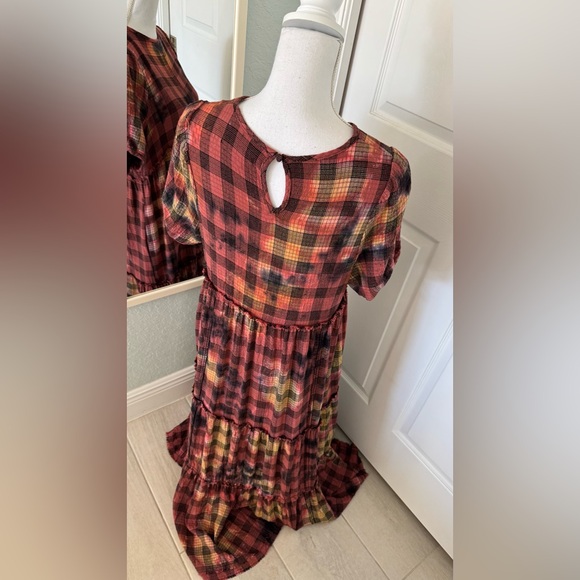 Urban Outfitters Fantine Tiered Midi Dress sz S - Picture 7 of 13